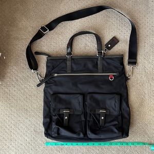 Tumi Voyaguer, black